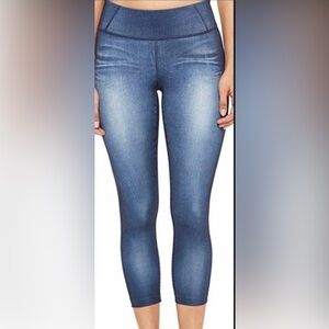 Lucy Blue Indigo Capri Crop Run Leggings